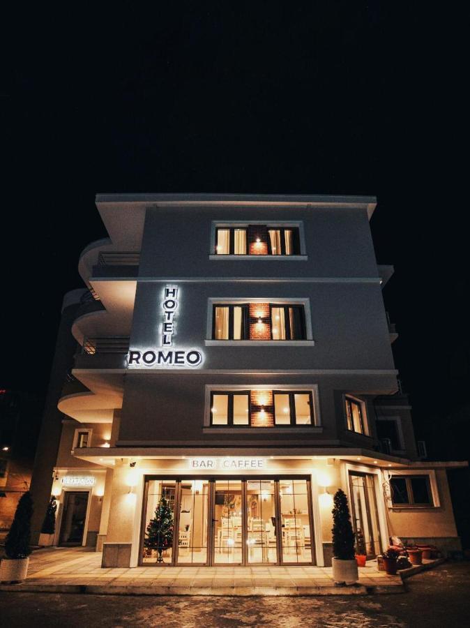 Hotel Romeo Korce Exterior photo